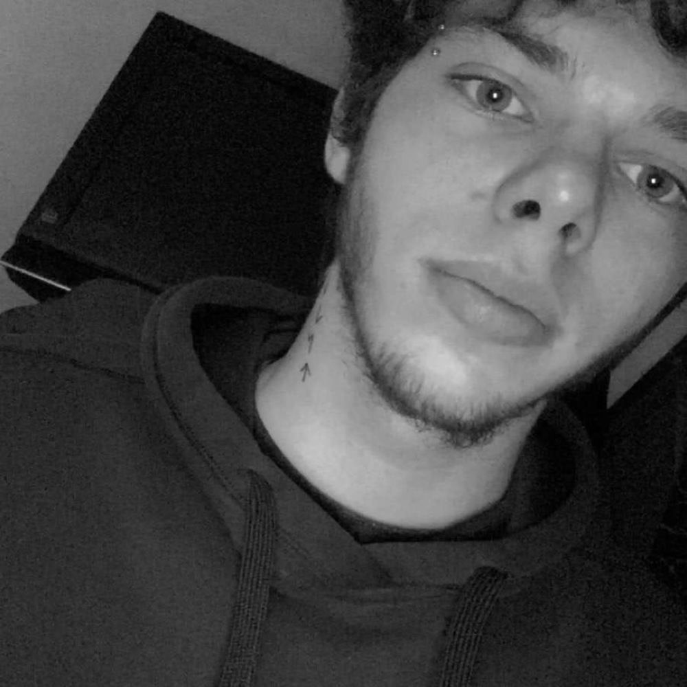 Meet your Posher, Antwan